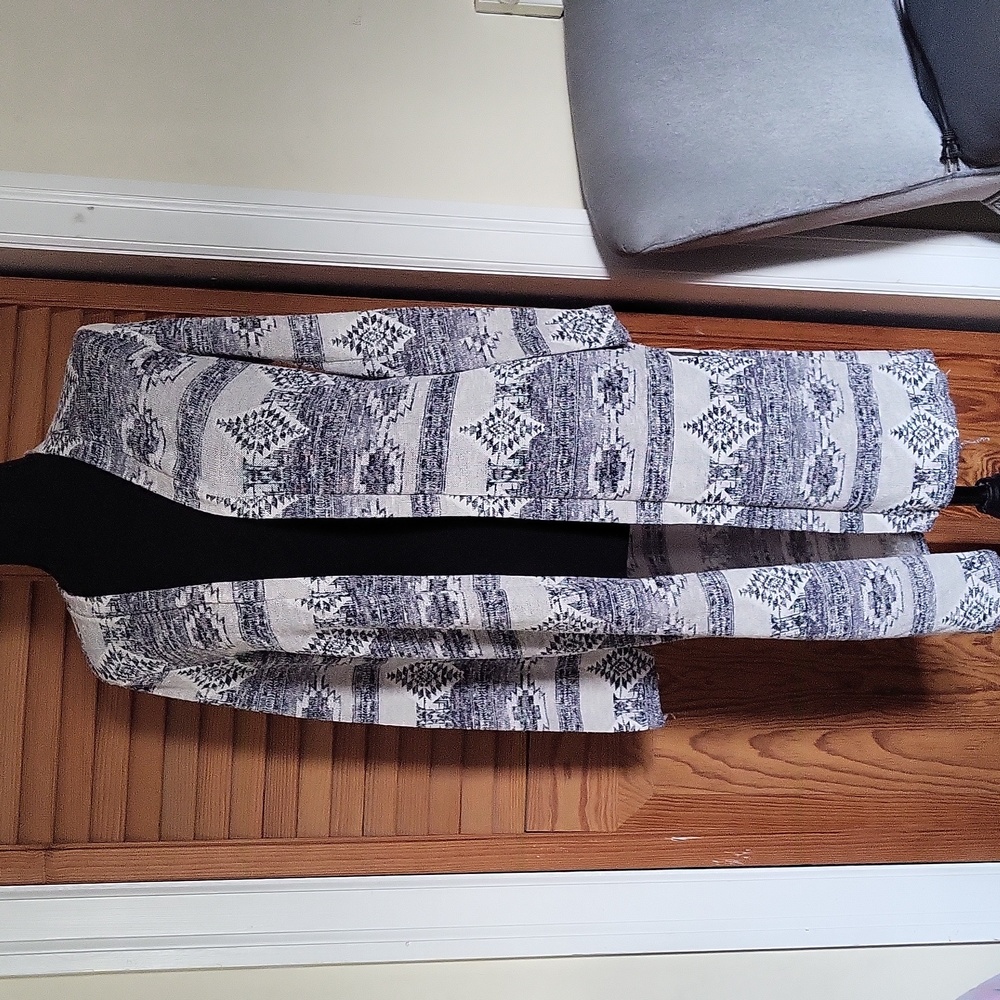 Tribal cardigan